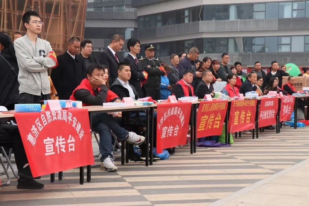 照片3.jpg 照片3.jpg