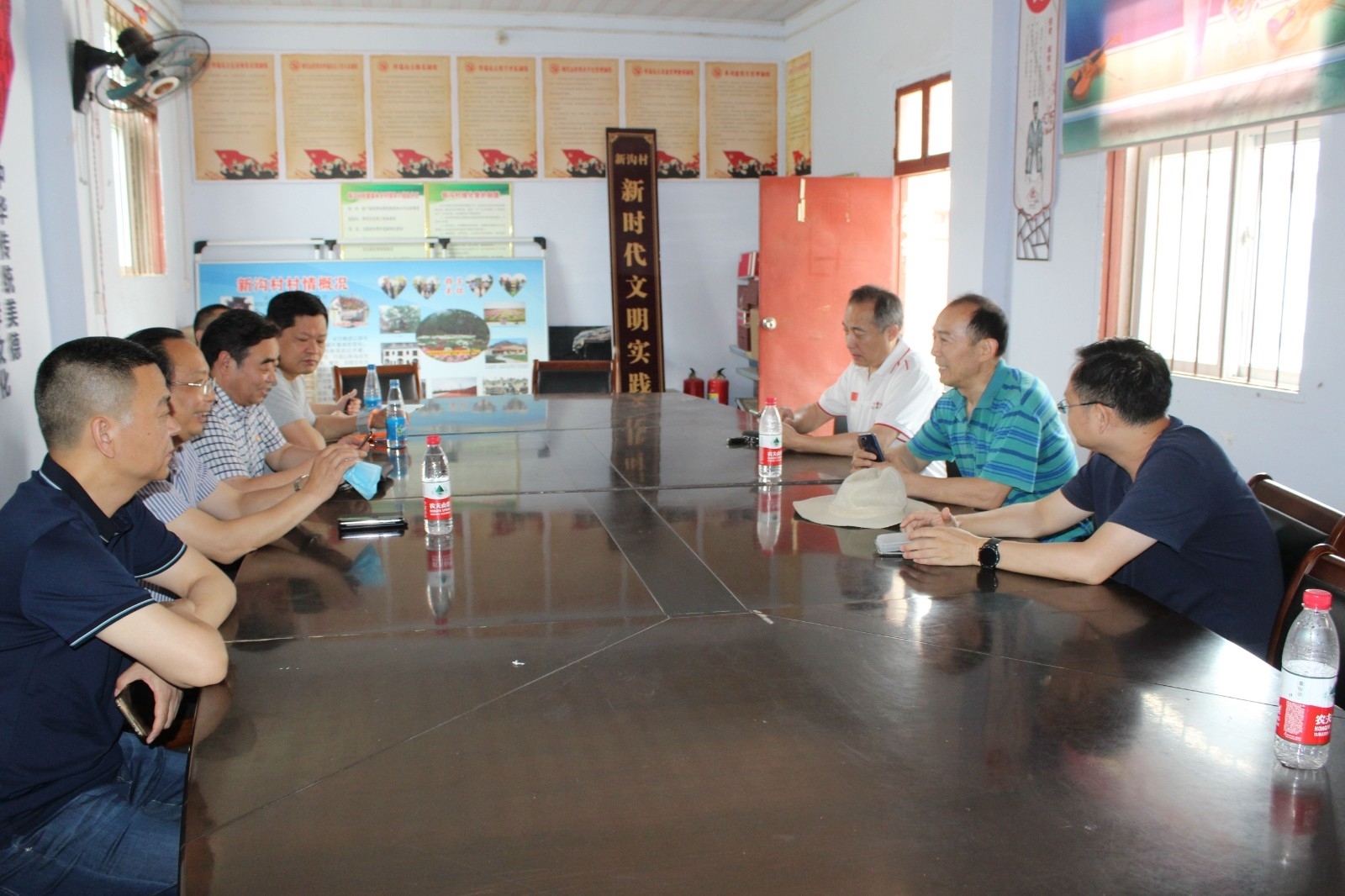 IMG_0196.JPG IMG_0196.JPG